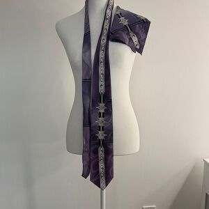 100% silk handmade Purple Patterned tie and handkerchief